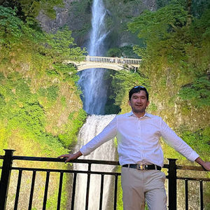 Meet your Posher, Dunya